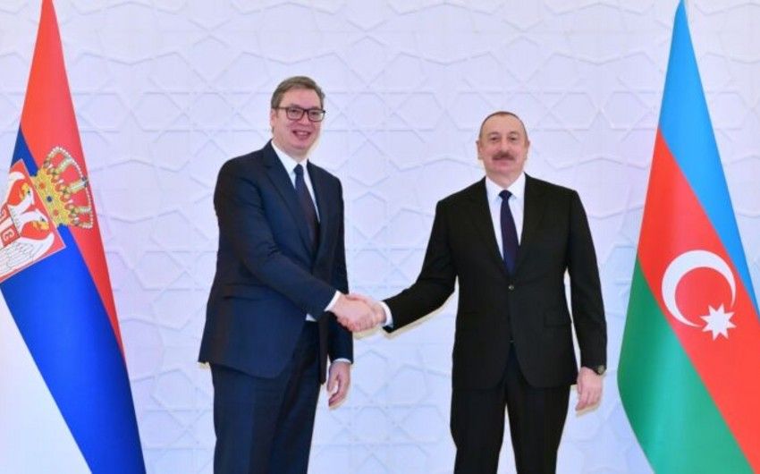 İlham Əliyev Aleksandar Vuçiçi təbrik etdi