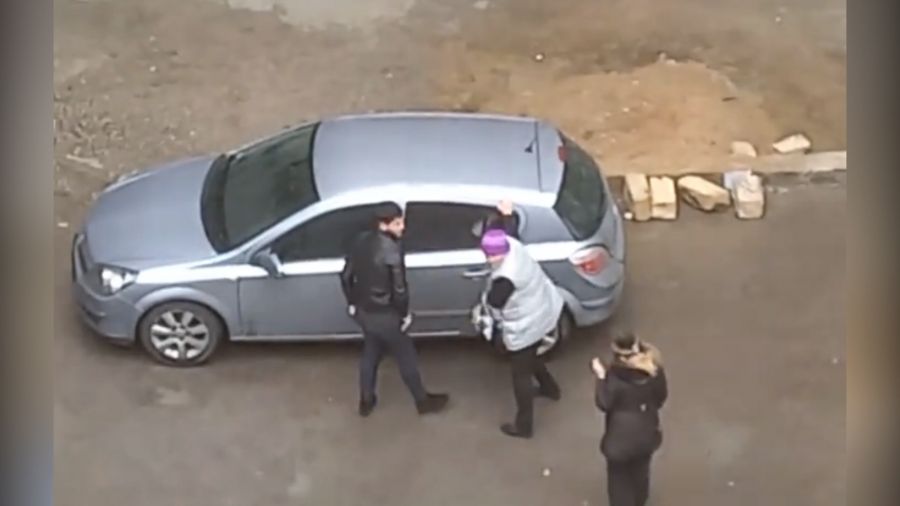 "Məni İmişliyə öldürməyə aparırdılar..." - Qaçırılma videosu yayılan QADIN DANIŞDI