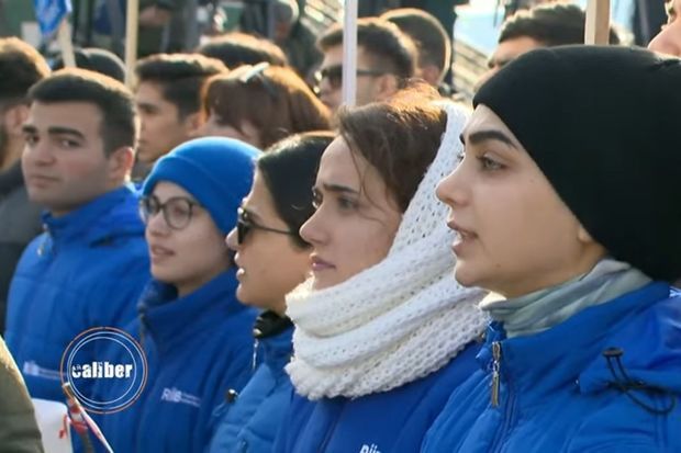 “Caliber” pul qarşılığında çalışan qərbli bloqerlərin riyakarlığını ifşa etdi -     VİDEO