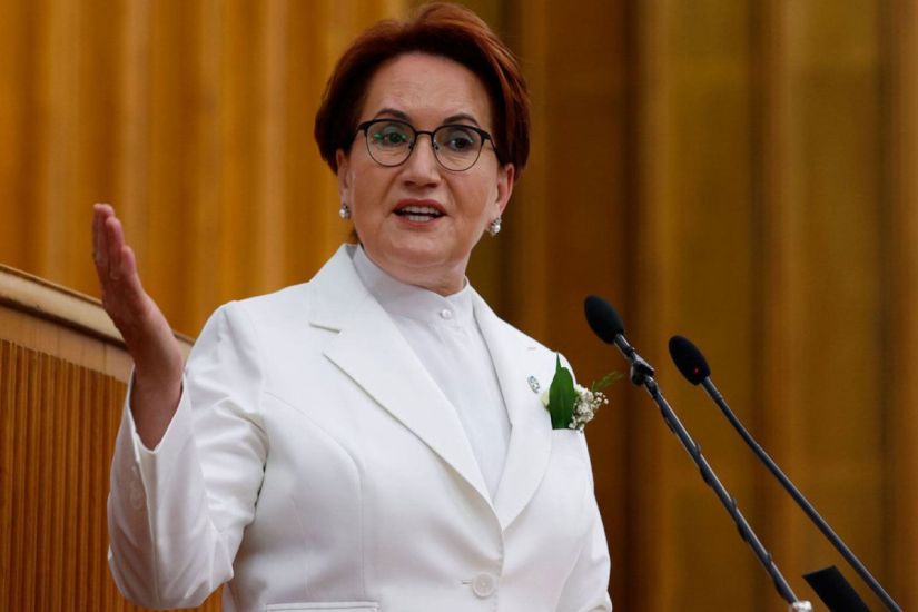Meral Akşener xəstəxanaya yerləşdirildi