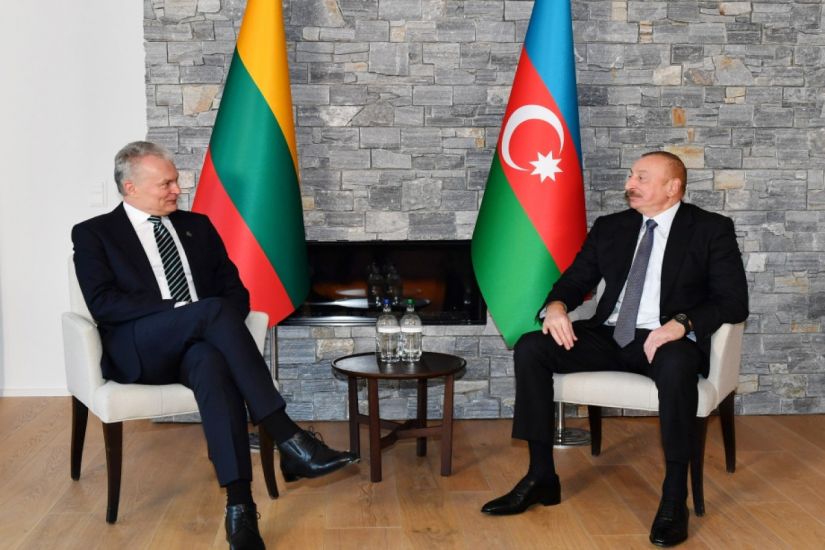 İlham Əliyev: Ermənistan beynəlxalq ictimaiyyəti çaşdırmaq məqsədilə Laçın yolundakı hadisələrlə əlaqədar manipulyasiya ilə məşğul olur