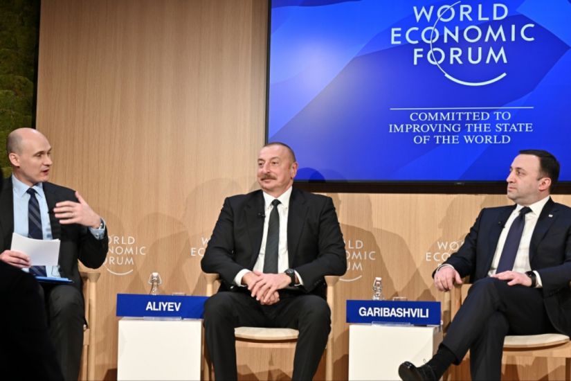 Prezident: "Biz Qərbdən Şərqə yüklərin daşınması haqqında da düşünməliyik"