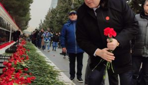 Adil Əliyev Şəhidlər xiyabanını ziyarət etdi -       FOTOLAR — foto 2