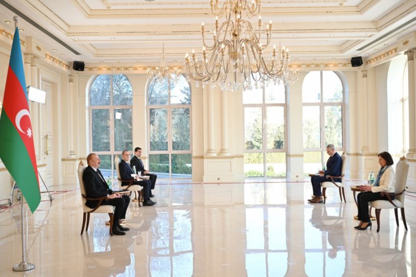 Prezident: Ermənistan Laçın-Xankəndi yolunun guya bağlanması barədə əsassız iddialar irəli sürür