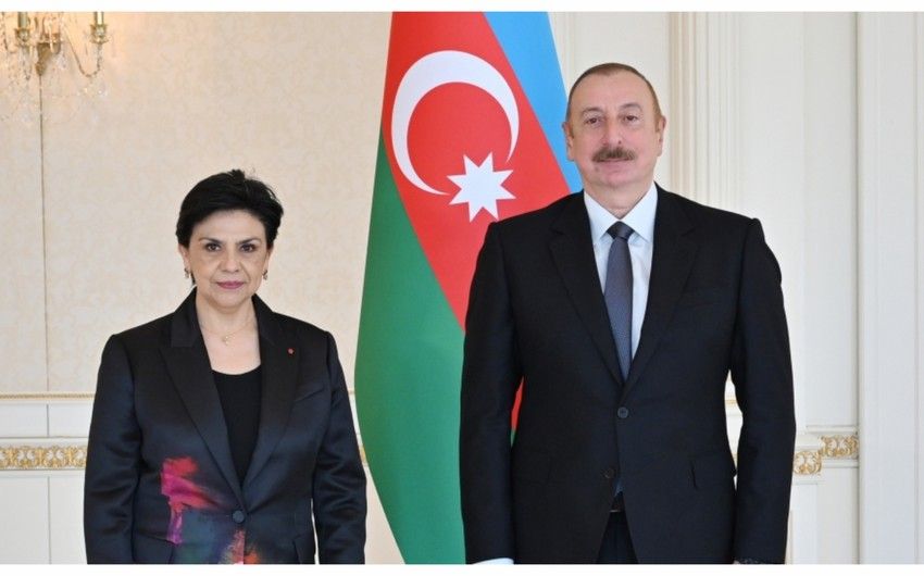 İlham Əliyev Meksikanın yeni səfirinin etimadnaməsini qəbul etdi -     YENİLƏNDİ