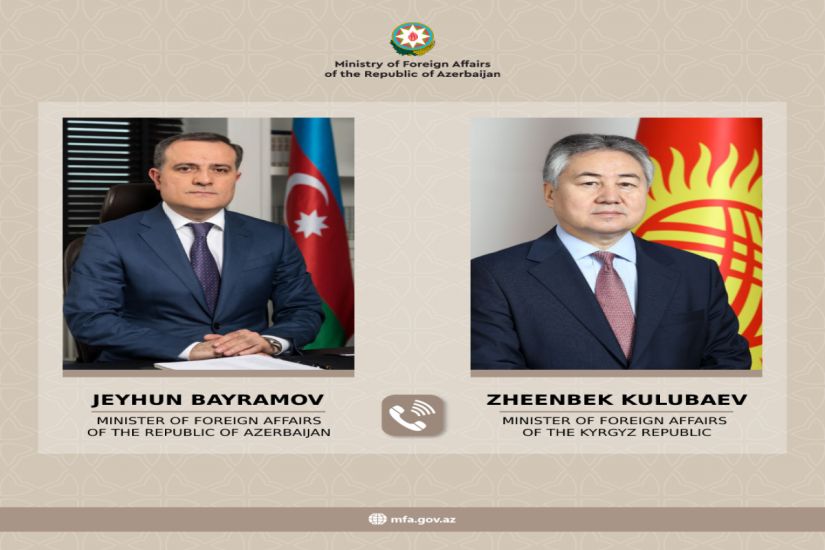 Ceyhun Bayramov Qırğız Respublikasının xarici işlər naziri ilə telefon danışığı aparıb