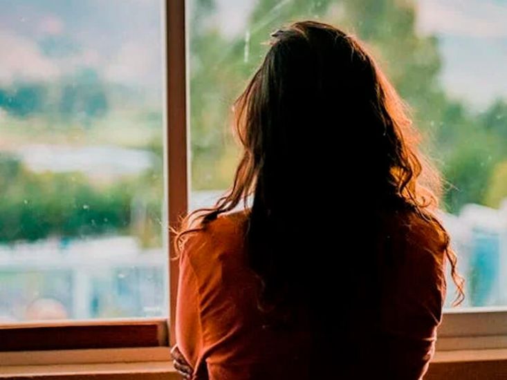 Ərini “siçan dərmanı” ilə öldürmək istəyən qadın sonradan “Instagram”da qətlini sifariş edib