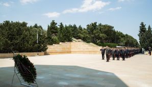 DİN-də “Polis Günü”nə həsr olunmuş təntənəli mərasim keçirilib -   VİDEO — foto 3