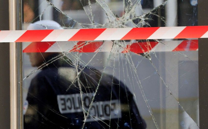 Fransada məktəblər bağlandı