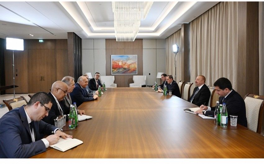 Prezident İlham Əliyev Əlcəzairin xarici işlər və xaricdəki milli icma nazirini qəbul etdi -   YENİLƏNDİ