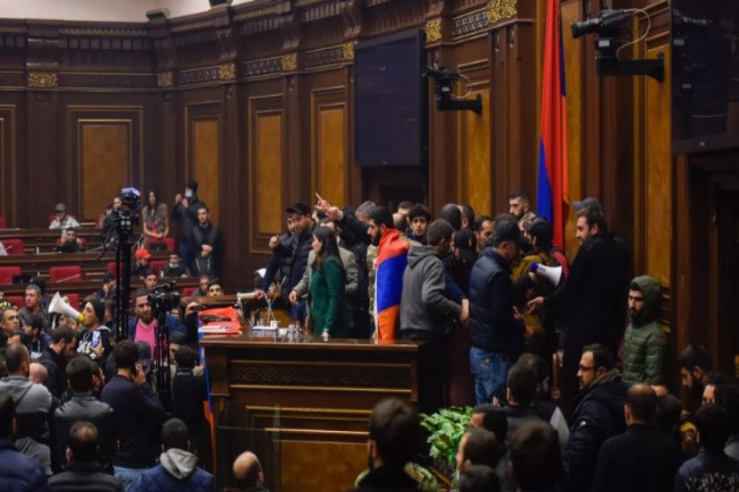 Mirzoyanı öldürməyə cəhd edən şəxsdən xəbər var