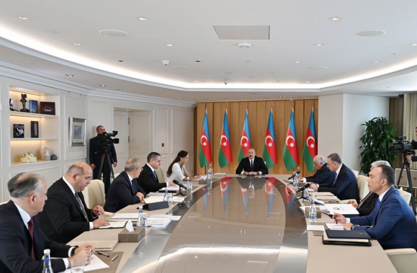 Ölkəmizin iqtisadi inkişafı durmadan artır -       İsrafil Kərimov yazır