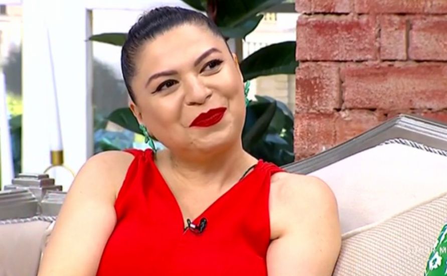 Qohumlarını toyuna çağırmayacaq