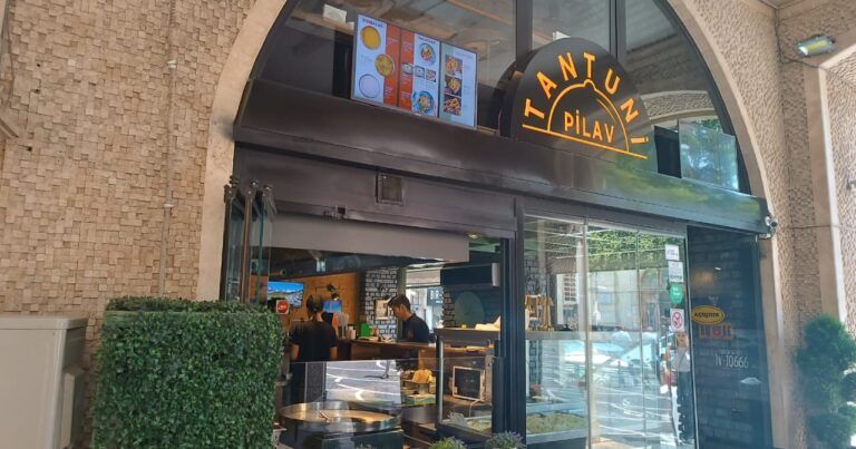 "Tantuni pilav" restoranı qanunu pozdu -      FOTOLAR