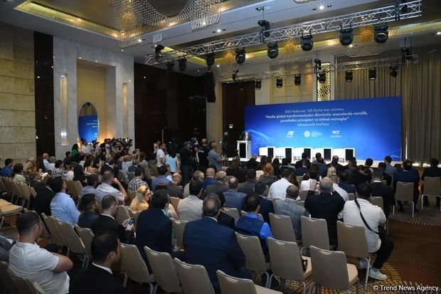 Milli Mətbuatın 148 illiyinə həsr olunmuş konfrans keçirilir -     FOTO