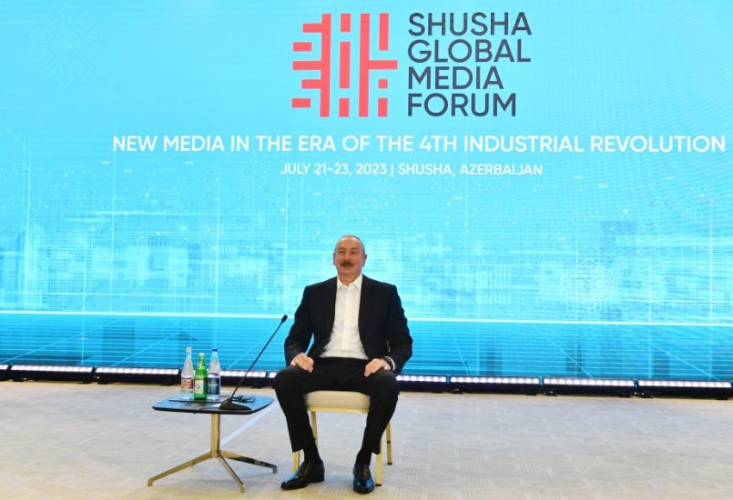 Prezident: Növbəti üç il ərzində Qarabağ və Şərqi Zəngəzur rayonları üzrə 150 mindən çox insanı qaytaracağıq