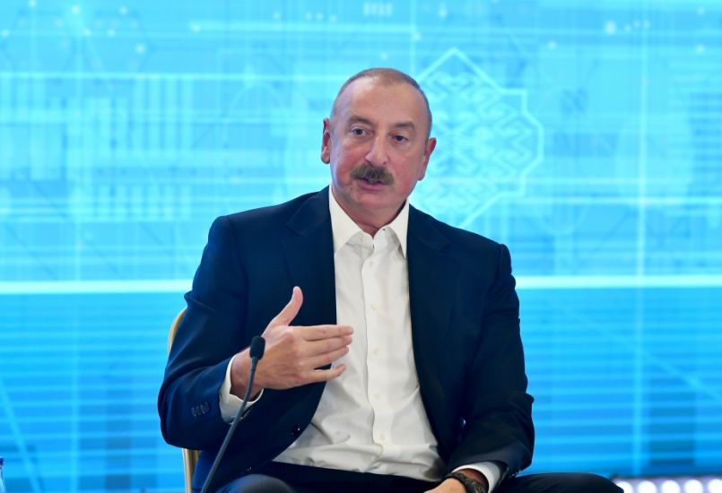 Prezident İlham Əliyev keçmiş məcburi köçkünlərə müraciət etdi