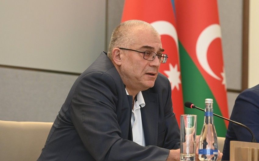 Araz Əzimov: Laçın yolu Azərbaycanın suveren ərazisinin tərkib hissəsidir
