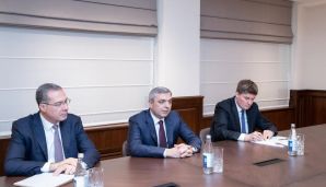 Prezident Administrasiyasının rəhbəri Britaniya Baş nazirinin Azərbaycan üzrə ticarət elçisi ilə görüşdü — foto 3