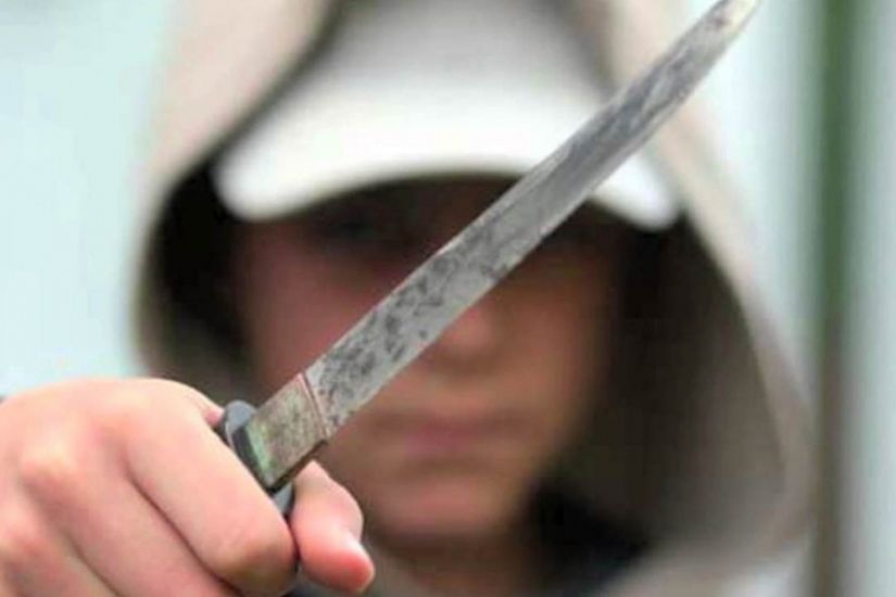 Bakıda məktəblilər arasında dava düşüb, bıçaqlananlar var
