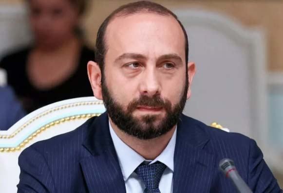 Türkiyə qarşımıza şərt qoymayıb -     Mirzoyan