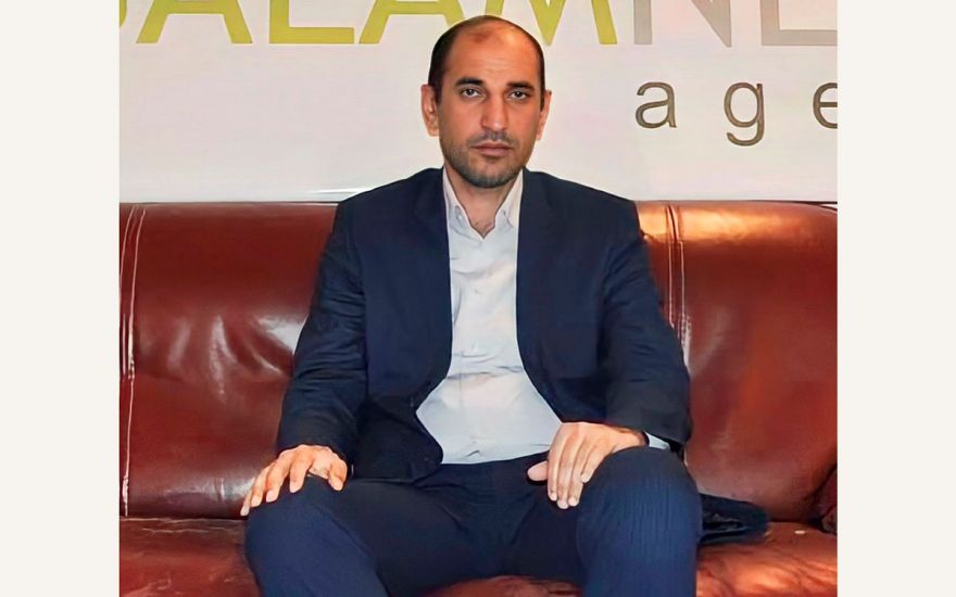 Həbsdə olan jurnalist özünə xəsarət yetirdi