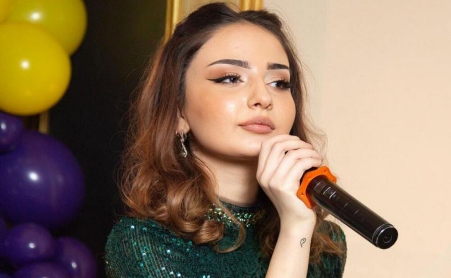 Bloqer keçmiş həyat yoldaşı tərəfindən şantaj olunduğunu açıqladı