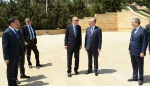 Türkiyə Prezidenti şəhidlərin xatirəsini ehtiramla yad etdi -     FOTO — foto 4