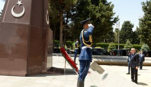 Türkiyə Prezidenti şəhidlərin xatirəsini ehtiramla yad etdi -     FOTO — foto 7