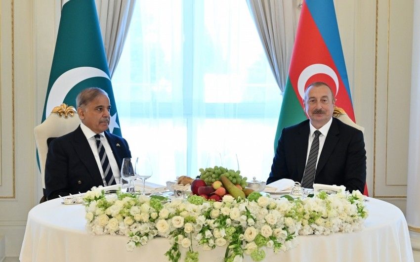 Azərbaycan Prezidentinin adından Pakistanın Baş nazirinin şərəfinə rəsmi lanç verildi