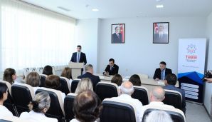 İcra başçısı və millət vəkili tibb işçilərini təbrik etdi -   FOTOLAR — foto 2
