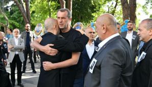Mübariz Mənsimov atası ilə belə vidalaşdı -     FOTO — foto 3