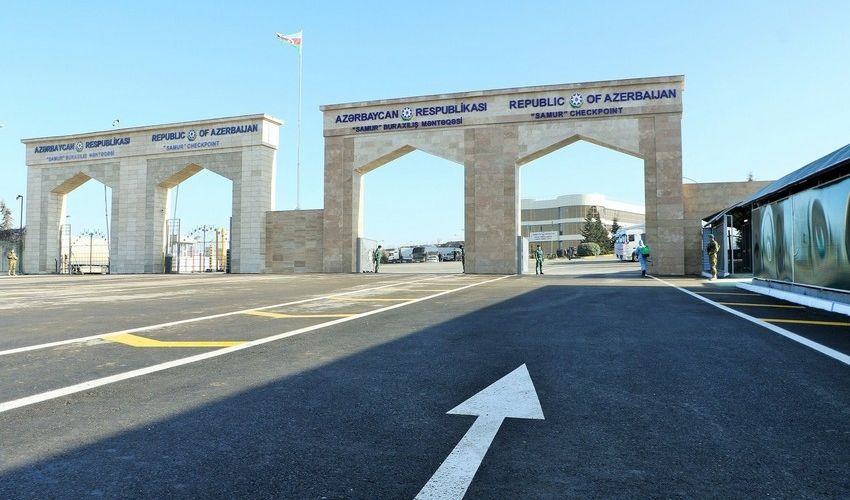 Quru sərhədlərlə bağlı son dəqiqə xəbəri -     Sentyabrdan...