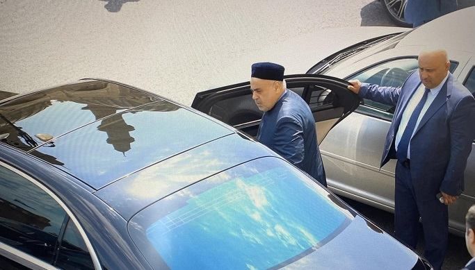 Şeyx Mənsimovun atasının yasına qatıldı -     FOTO