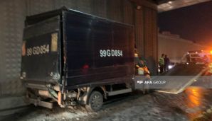 Bakıda altı avtomobilin iştirakı ilə baş verən qəza nəticəsində bağlanan yol açılıb -   YENİLƏNDİ — foto 9