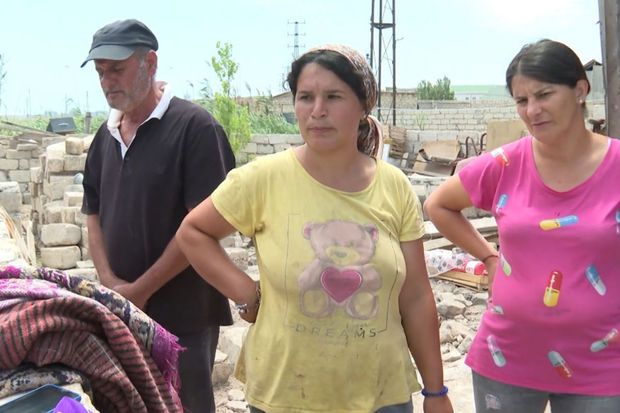Ailə münaqişəsi faciə ilə nəticələndi:       Qadın övladının ölümünə “qisməti belə imiş” dedi - VİDEO