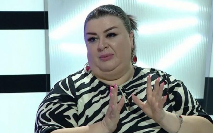 Xuraman əmlakını satır