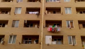 "Kristal Abşeron"un tikdiyi bina əyildi: sakinlər təhlükədə -     FOTO - VİDEO - SON DƏQİQƏ — foto 1