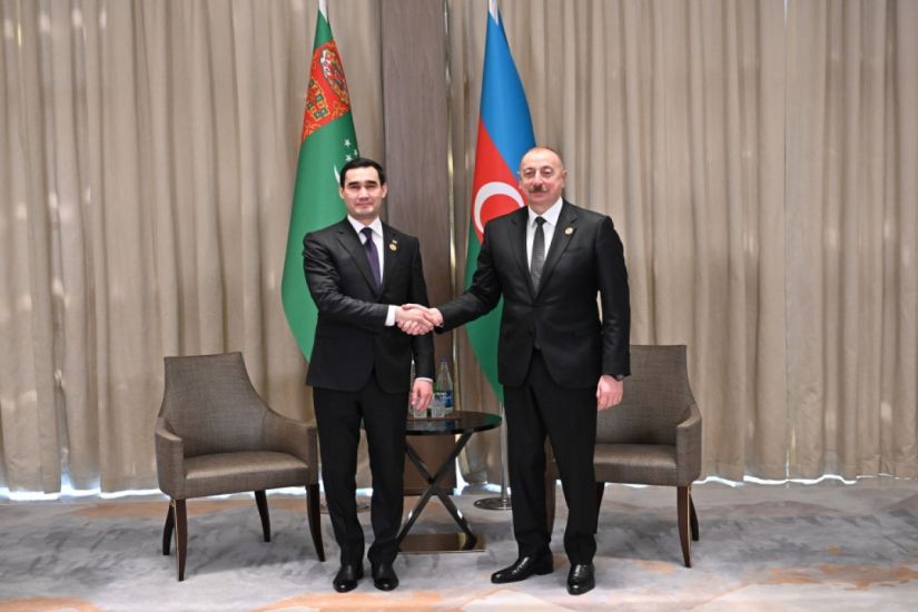 İlham Əliyev: Azərbaycan özünün nəqliyyat-tranzit potensialını artırır