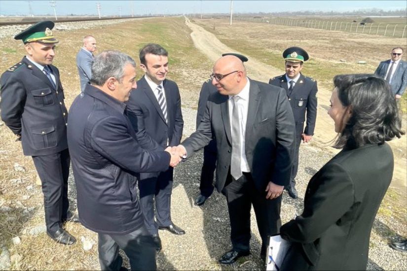 ABŞ-ın müvəqqəti işlər vəkili İranla sərhədə getdi