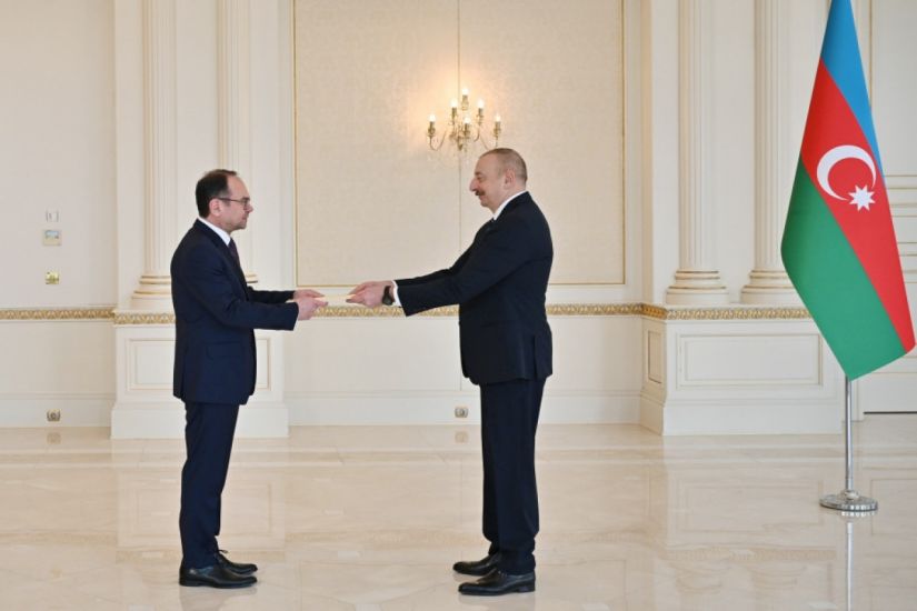 Prezident Bolqarıstanın yeni səfirinin etimadnaməsini qəbul etdi -   YENİLƏNDİ