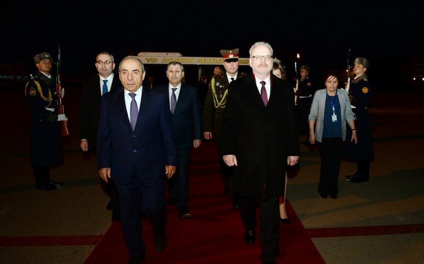 Latviya Prezidenti Egils Levits Azərbaycana rəsmi səfərə gəldi