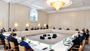 Azərbaycan Prezidenti İlham Əliyevin Almaniya iş adamları ilə görüşü oldu -   YENİLƏNDİ 2 — foto 12