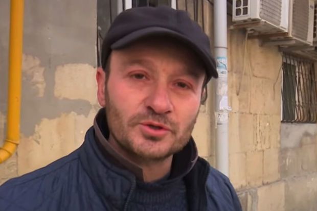 “TikTok”un fenomen filosofu: “Yemək yeməyib, Allaha yaxınlaşıram” -     VİDEO