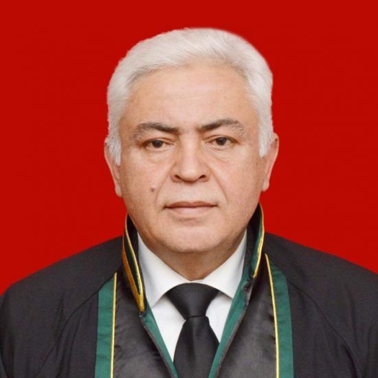 Azərbaycanda vəkil vəfat etdi