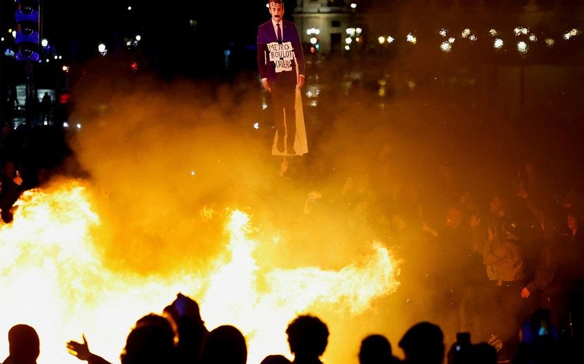 Parisdə etirazların fəsadları ilə mübarizə üçün Böhran Qərargahı fəaliyyətə başladı