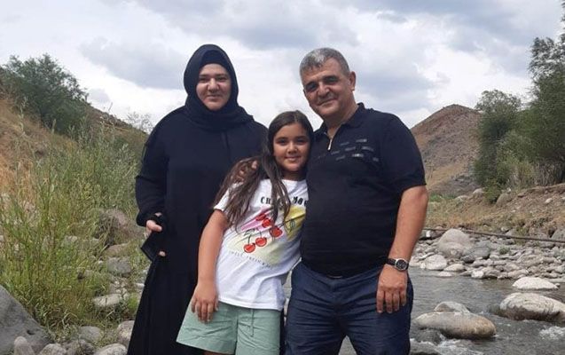 Fazil Mustafanın həyat yoldaşından açıqlama:     "Hadisə zamanı mən və qızım da..." - VİDEO