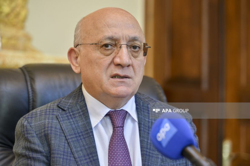 Mübariz Qurbanlı: Azərbaycanda yaşayan ermənilərin öz dini ayinlərini icra etməsi üçün heç bir problem yoxdur