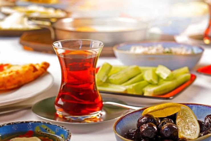 Bu qidaları səhərlər yeməyin –     Müxtəlif xəstəliklərə səbəb olur