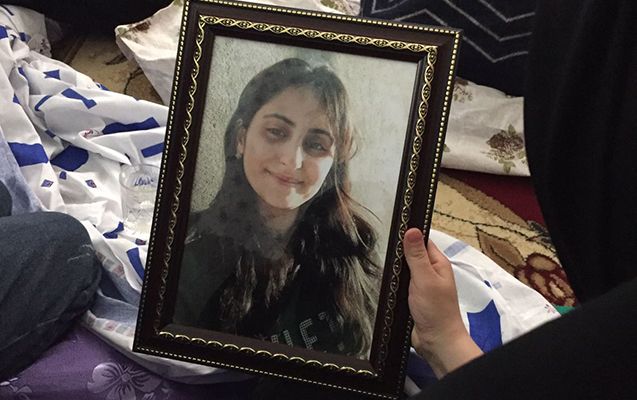 Bakıda estetik əməliyyatı olunan 23 yaşlı qız öldü